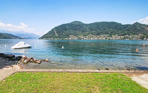 Olli: Blue, Water, Mountainous Landforms, Body Of Water, Mountain, Water Resources, Hill, Coastal And Oceanic Landforms, Highland, Landscape