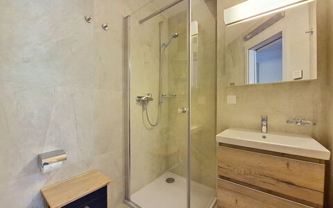 Manila 7: Flooring, Plumbing Fixture, Floor, Bathroom, Interior Design, Bathroom Sink, Plumbing, Bathroom Cabinet, Tap, Mirror