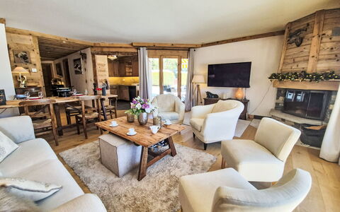 Manila 7: Furniture, Wood, Interior Design, Home, Table, Couch, Living Room, House, Chair, Lighting