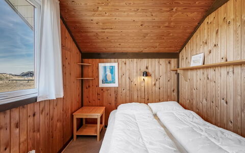 Flory - 400M from the Sea: Wood, Bedroom, Home, Bed, Ceiling, Bedding, Bed Sheet, Bed Frame, Wood Stain, Hardwood