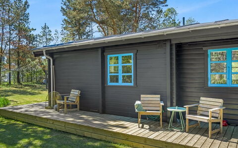 Aksinja - 500M from the Sea: Furniture, Wood, Interior Design, Flooring, Floor, Chair, Room, Ceiling, Living Room, Apartment