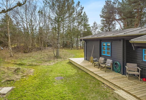 Aksinja - 500M from the Sea: Wood, Cottage, Home, Land Lot, Rural Area, Garden Buildings, Log Cabin, Siding, Shed, Garden