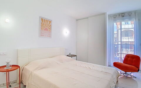Blue Wave: Furniture, Interior Design, Flooring, Floor, Wood, Bedroom, Bed, Room, Ceiling, Home