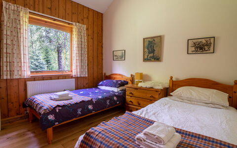 Fishermans Riverside Combi: Wood, Home, House, Bedroom, Bed, Cottage, Bed Sheet, Bedding, Hardwood, Wood Stain