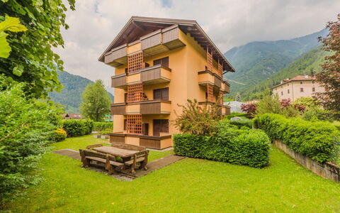 Ginepro: Balcony, Mountain Village, Valley, Estate, Farmhouse, Villa, Hotel, Eco Hotel