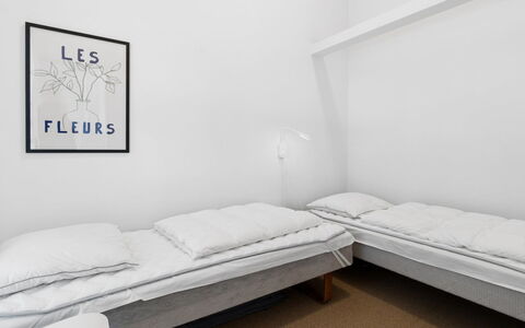 Aarre - 1Km from the Sea: Wall, Floor, Bedroom, Interior Design, Flooring, Bed, Bed Sheet, Bedding, Furniture, Bed Frame