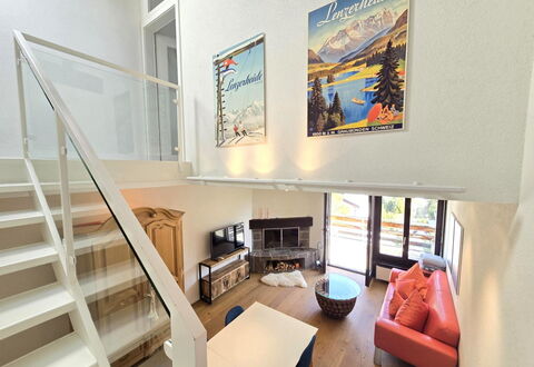 Casa la Schmetta 54: Interior Design, Wood, Flooring, Ceiling, Floor, Lighting, Room, Furniture, Couch, Living Room
