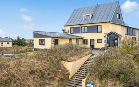 Gunhilda - 300M from the Sea: House, Roof, Home, Cottage, Shed, Garden Buildings, Siding, Yard, Log Cabin, Hut