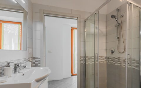 Antica Corte: Interior Design, Flooring, Plumbing Fixture, Bathroom, Floor, Bathroom Sink, Sink, Ceiling, Tap, Plumbing