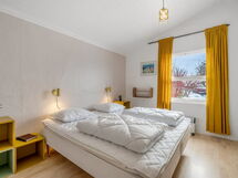 Menke - 300M from the Sea