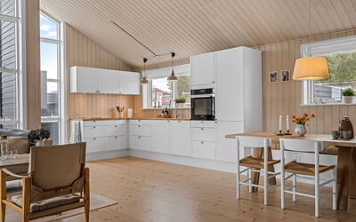 Fridhild - 450M from the Sea