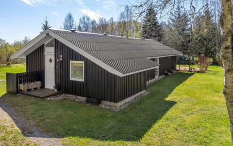 Stasia - 1.5Km from the Sea: Blue, Cottage, House, Home, Farmhouse, Estate, Siding