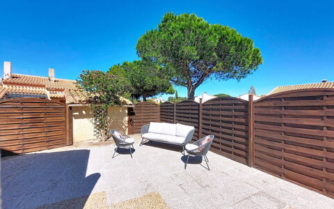 Le Mas des Oliviers: Apartment, Resort, Chair, Shade, Balcony, Kitchen & Dining Room Table, Restaurant, Eco Hotel, Hotel