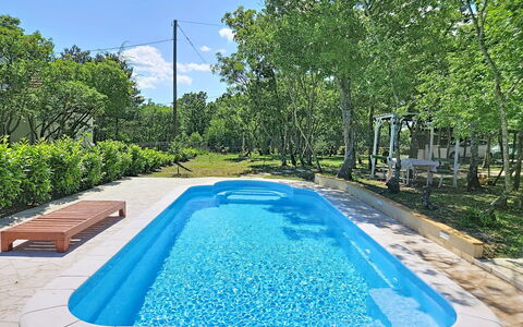 Country Pleasures Cottage: Blue, Swimming Pool, Composite Material, Leisure, Garden, Resort, Shade, Landscaping, Backyard, Eco Hotel