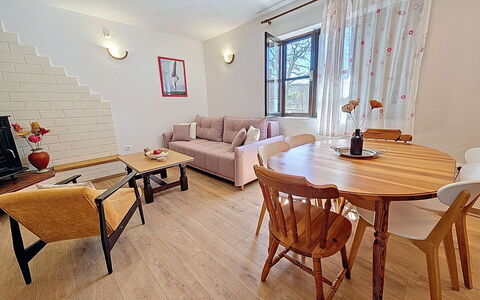 Country Pleasure Cottage: Apartment, Resort, Chair, Shade, Balcony, Kitchen & Dining Room Table, Restaurant, Eco Hotel, Hotel