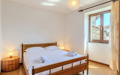 Accommodation:&nbsp;Casa Twins 820.2