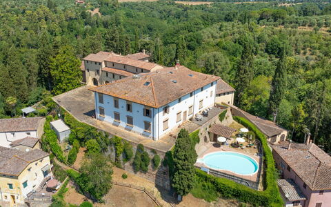 Palaia 629: Estate, Villa, Swimming Pool, Mansion, Resort Town, Hacienda, Aerial Photography, Eco Hotel, Farmhouse, Chaparral