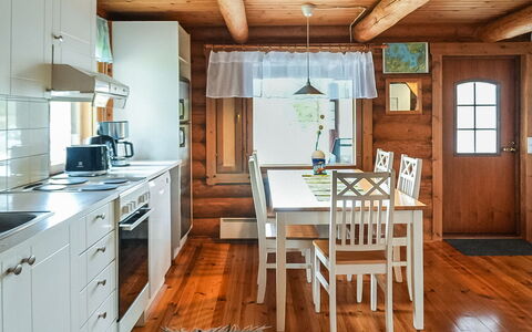 Sinikello: Furniture, Interior Design, Flooring, Kitchen, Wood, Floor, Ceiling, Wood Flooring, Countertop, Room
