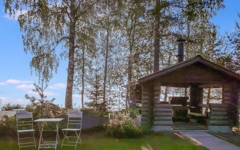 Sinikello: Cottage, Garden, Shade, Backyard, Yard, Garden Buildings, Outdoor Structure, Landscaping, Log Cabin, Outdoor Furniture