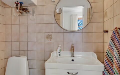 Fausta - 2Km from the Sea: Bathroom, Interior Design, Bathroom Sink, Wall, Flooring, Plumbing Fixture, Floor, Sink, Tap, Mirror
