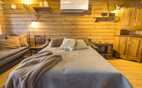 Lystikämän Helmi: Furniture, Interior Design, Bed, Flooring, Floor, Wood, Bedroom, Ceiling, Room, Lighting