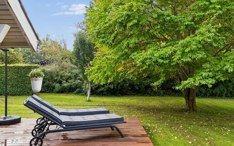 Elenor - 1.3Km from the Sea: Furniture, Wood, Outdoor Furniture, Outdoor Bench, Groundcover, Bench, Shade, Garden, Hardwood