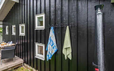 Hava - 250M from the Sea: Wood, Home, Porch, Deck, Hardwood, Roof, Wood Stain, Wood Flooring, Eco Hotel