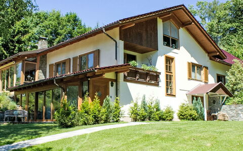 Luna: Roof, House, Home, Cottage, Door, Siding, Estate, Lawn, Yard, Porch