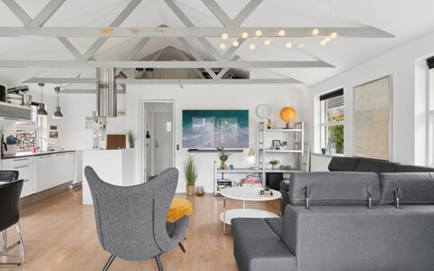 Sida - 1.5Km from the Sea: Furniture, Wood, Interior Design, Flooring, Floor, Chair, Room, Ceiling, Living Room, Apartment