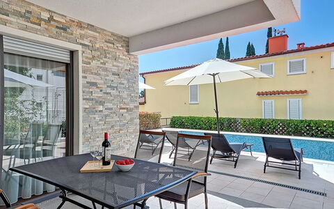 Accommodation:&nbsp;Adriatica 111.1