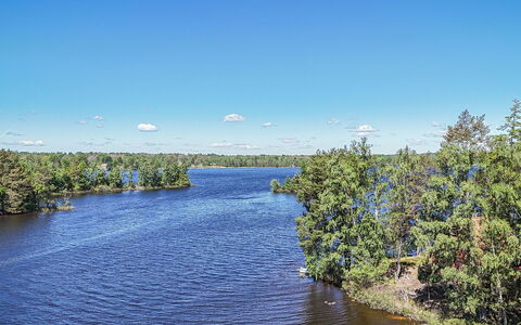 Rönnö: Sky, Blue, Water Resources, Water, Body Of Water, Nature, Natural Environment, Waterway, Watercourse, Natural Landscape
