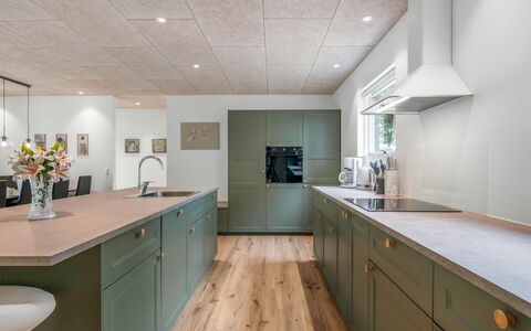 Helina - 250M to the Fjord: Wood, Flooring, Ceiling, Kitchen, Interior Design, Floor, Countertop, Cabinetry, Kitchen Appliance, Light Fixture