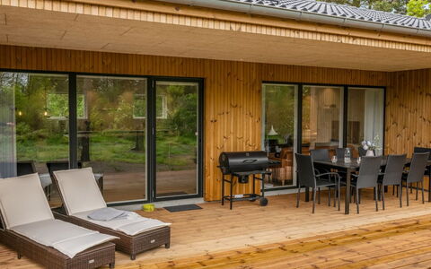Helina - 250M to the Fjord: Wood, Flooring, Furniture, Floor, Wood Flooring, Hardwood, Wood Stain, Home, Deck, Plank