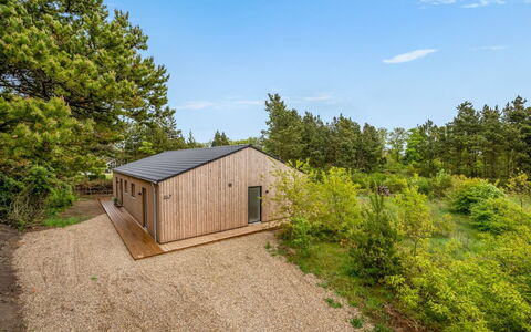 Helina - 250M to the Fjord: Land Lot, Home, Roof, Cottage, Rural Area, Plain, Shed, Garden Buildings, Meadow, Barn