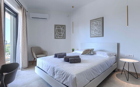 Florinda: Apartment, Urban Design, Condominium, Concrete, Balcony, Daylighting, Plaster