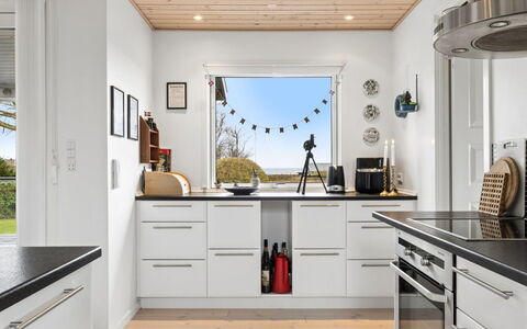 Marillia - 75M from the Sea: Kitchen, Kitchen Appliance, Countertop, Flooring, Cabinetry, Major Appliance, Interior Design, Furniture, Wood, Home Appliance