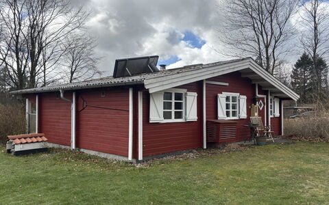 Jalina - 30Km from the Sea: Wood, Roof, House, Home, Cottage, Siding, Door, Rural Area, Garden Buildings, Shed