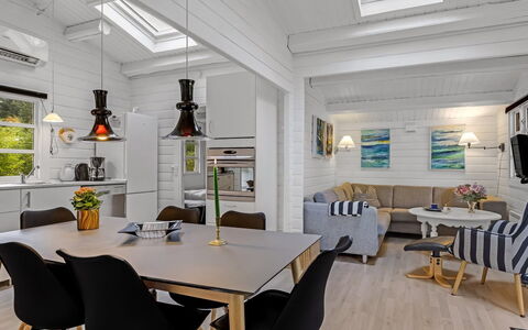 Jalina - 30Km from the Sea: Furniture, Interior Design, Flooring, Wood, Ceiling, Floor, Wood Flooring, Home, Lighting, Living Room