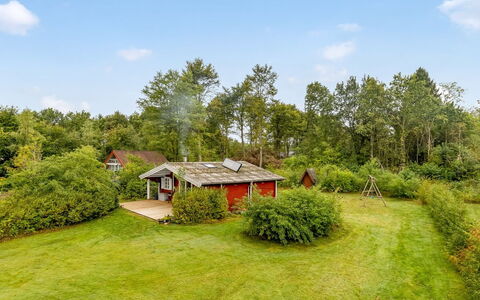Jalina - 30Km from the Sea: Green, Shrub, House, Cottage, Roof, Land Lot, Rural Area, Garden, Groundcover