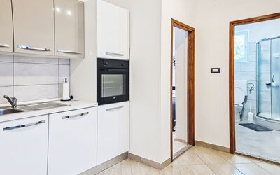 Accommodation:&nbsp;Noan 678.1