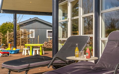 Nanook - 750M to the Fjord: Furniture, Wood, Interior Design, Flooring, Floor, Chair, Room, Ceiling, Living Room, Apartment