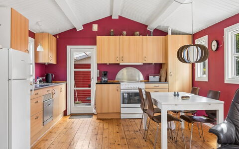 Swea - 2.5Km from the Sea: Blue, Cottage, House, Home, Farmhouse, Estate, Siding