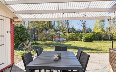 Swea - 2.5Km from the Sea: Blue, Cottage, House, Home, Farmhouse, Estate, Siding