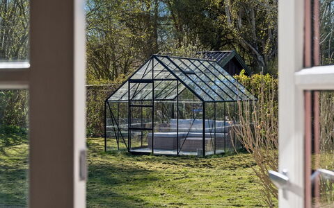 Swea - 2.5Km from the Sea: Blue, Cottage, House, Home, Farmhouse, Estate, Siding
