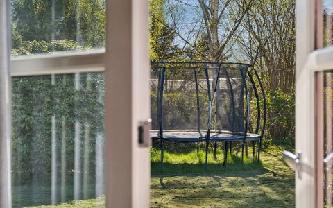 Swea - 2.5Km from the Sea: Blue, Cottage, House, Home, Farmhouse, Estate, Siding