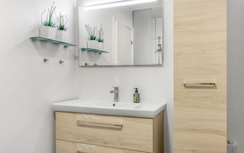 Nadua - 25M from the Sea: Bathroom Cabinet, Cabinetry, Floor, Drawer, Plumbing Fixture, Mirror, Bathroom Sink, Bathroom, Plumbing, Dresser