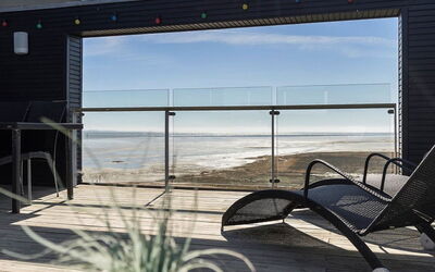 Nadua - 25M from the Sea