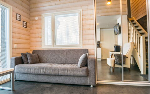 Parashimos a: Flooring, Wood, Interior Design, Floor, Ceiling, Furniture, Room, Home, Wood Flooring, Living Room