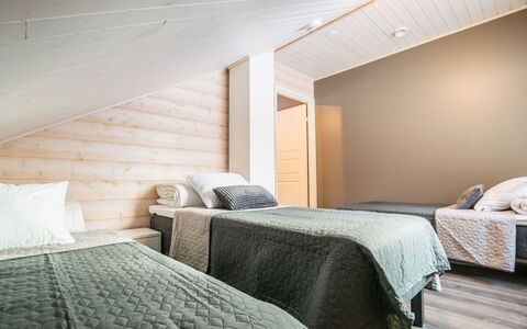 Parashimos B: Flooring, Floor, Wood, Interior Design, Ceiling, Bedroom, Furniture, Bed, Wood Flooring, Room