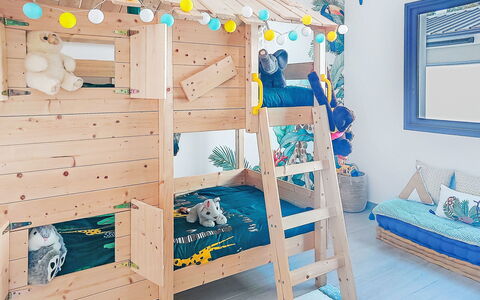 Areslet: Blue, Bunk Bed, Bedroom, Interior Design, Furniture, Bed, Bedding, Linens, Room, Home